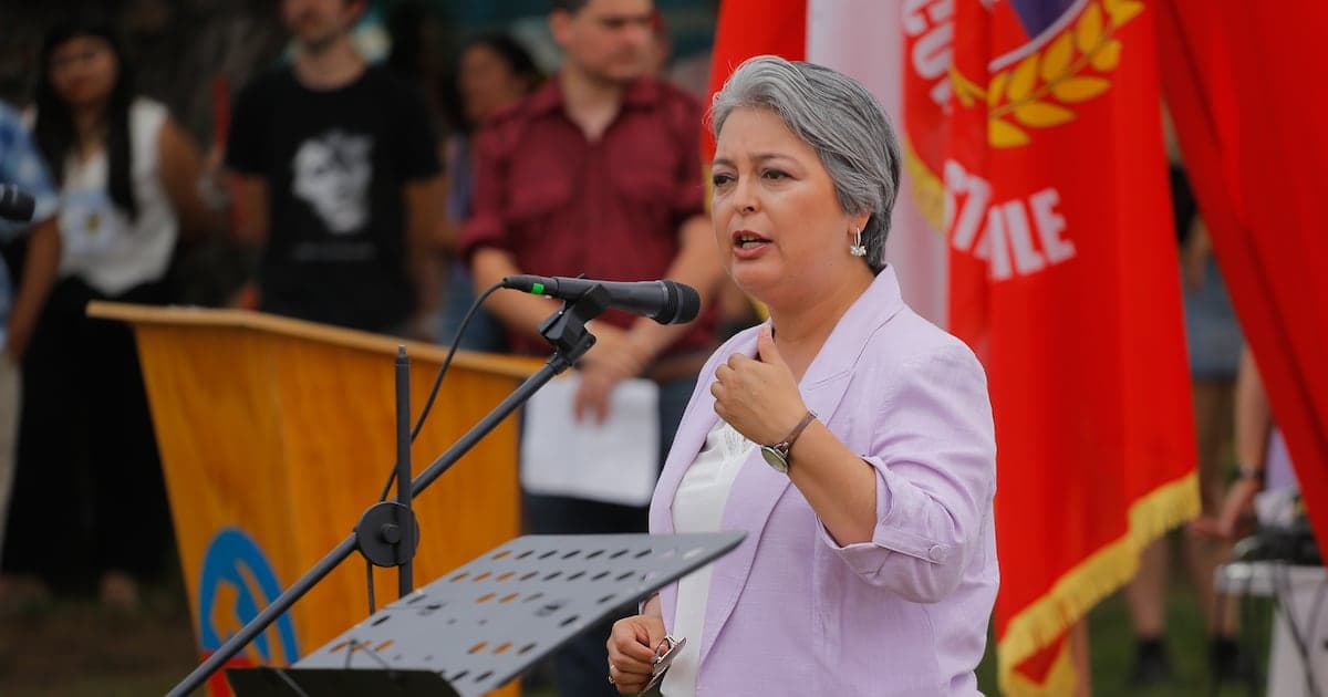 Crisis del PC chileno: Jara reflexiona sobre su militancia